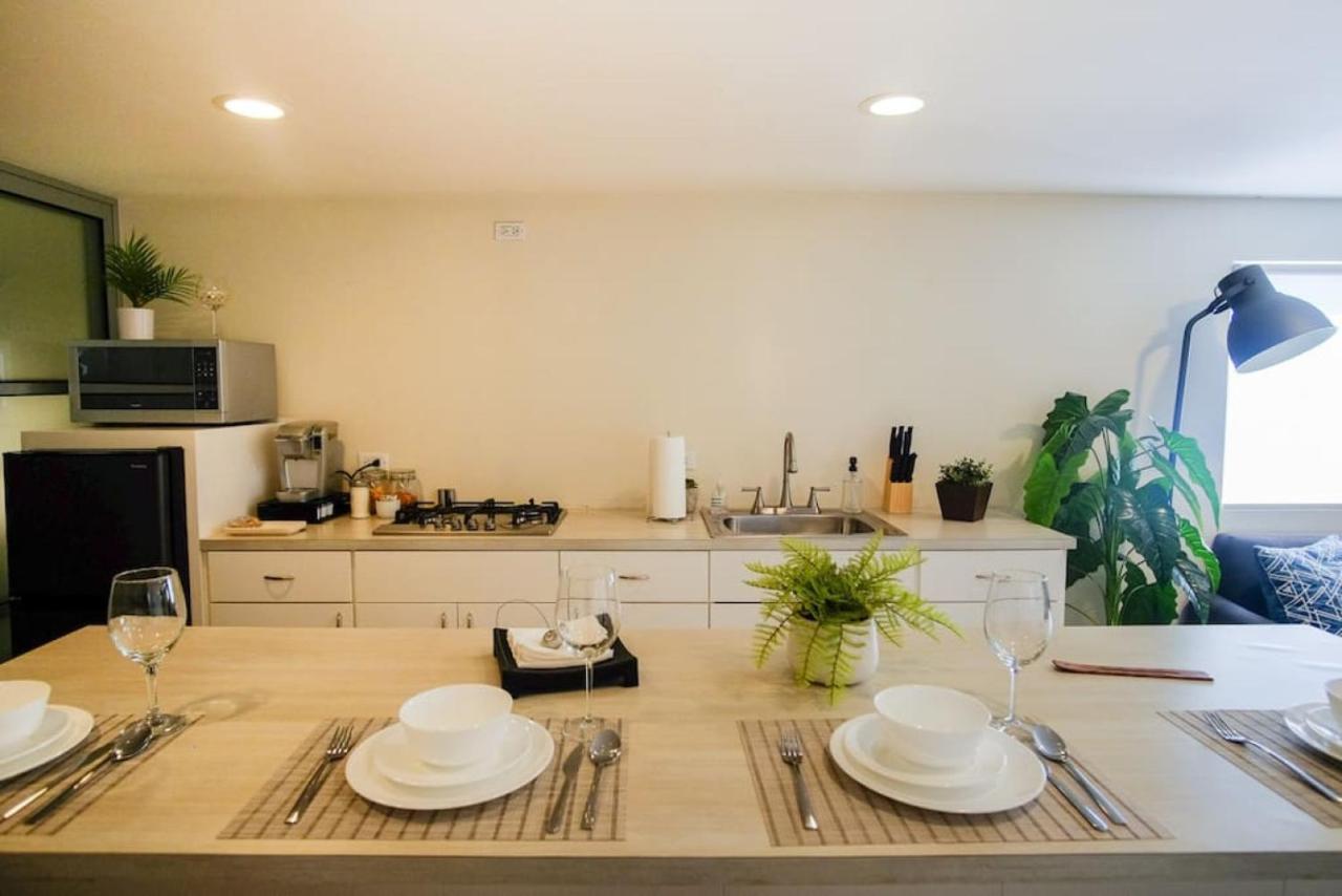 エンセナダCasa San Miguel With Gated Parking At Casas Sanbluアパートメント エクステリア 写真